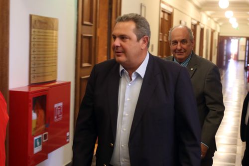 Αγνώριστος ο Πάνος Καμμένος, στην «αλλαγή φρουράς» στο ΓΕΝ (Photos)