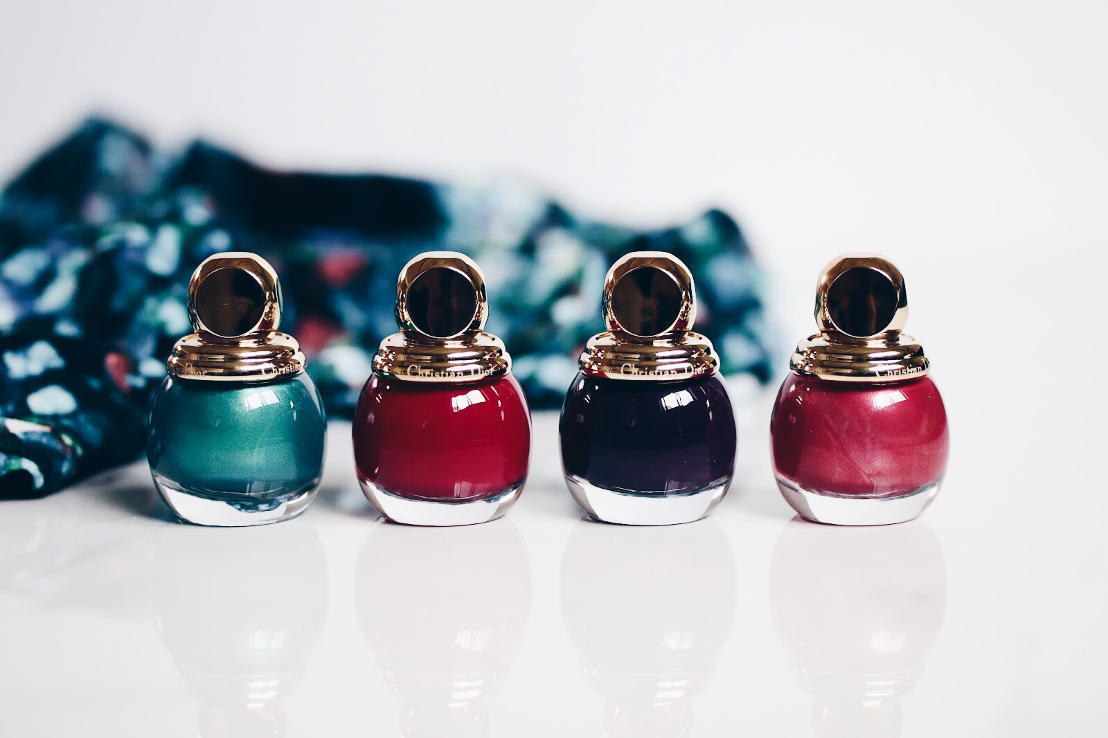 dior diorific vernis à ongles 809 emerald 9998 amethyst 745 grenat 673 ruby avis test swatches