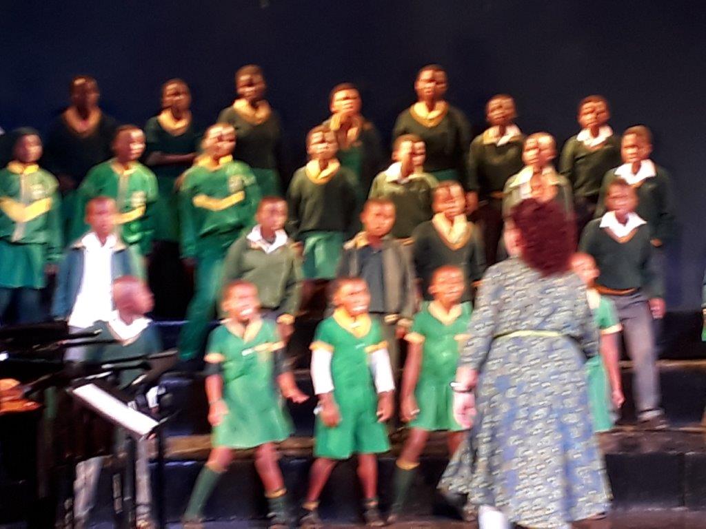 memorable meanders Local School Choirs Shine