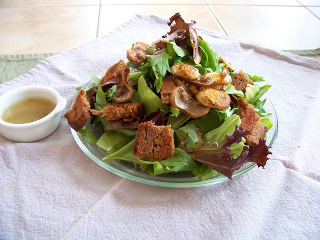 Breakfast Salad ready for the egg