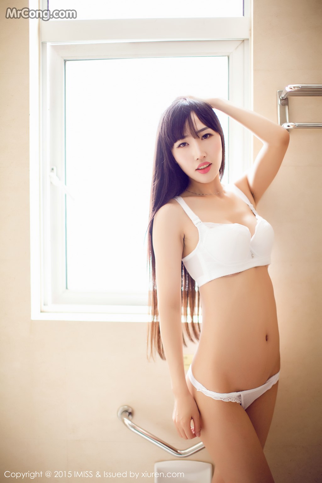 IMISS Vol.006: Model Shi Xin Qi (石心琪) (53 photos)