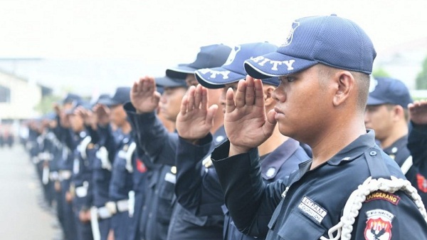 Pengertian Satpam Peranan Tugas Dan Tanggung Jawab Satpam Security Guard Secara Lengkap Kampung Akreditasi