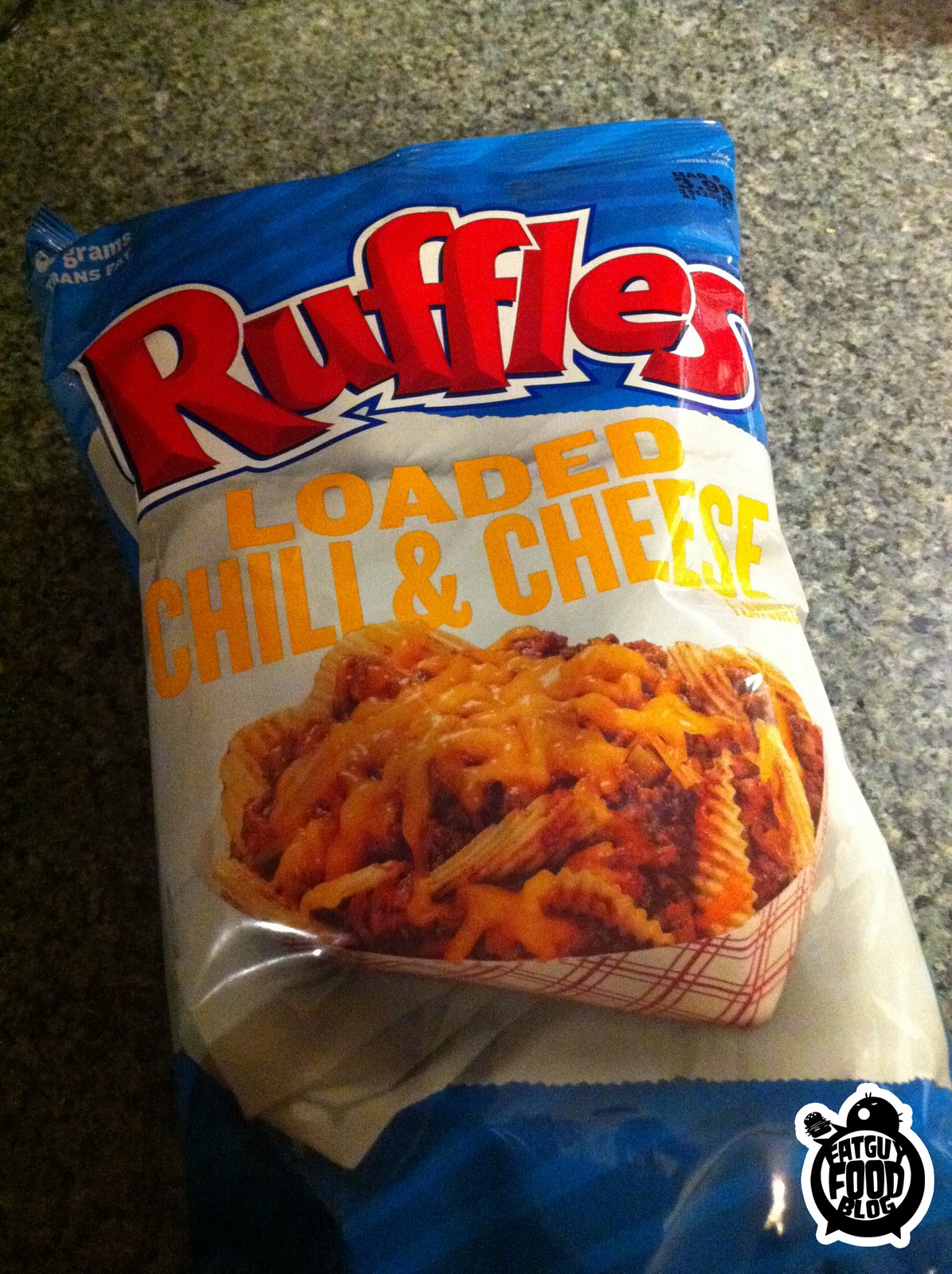 FATGUYFOODBLOG New Ruffles flavors in a three way dance. Who wins???