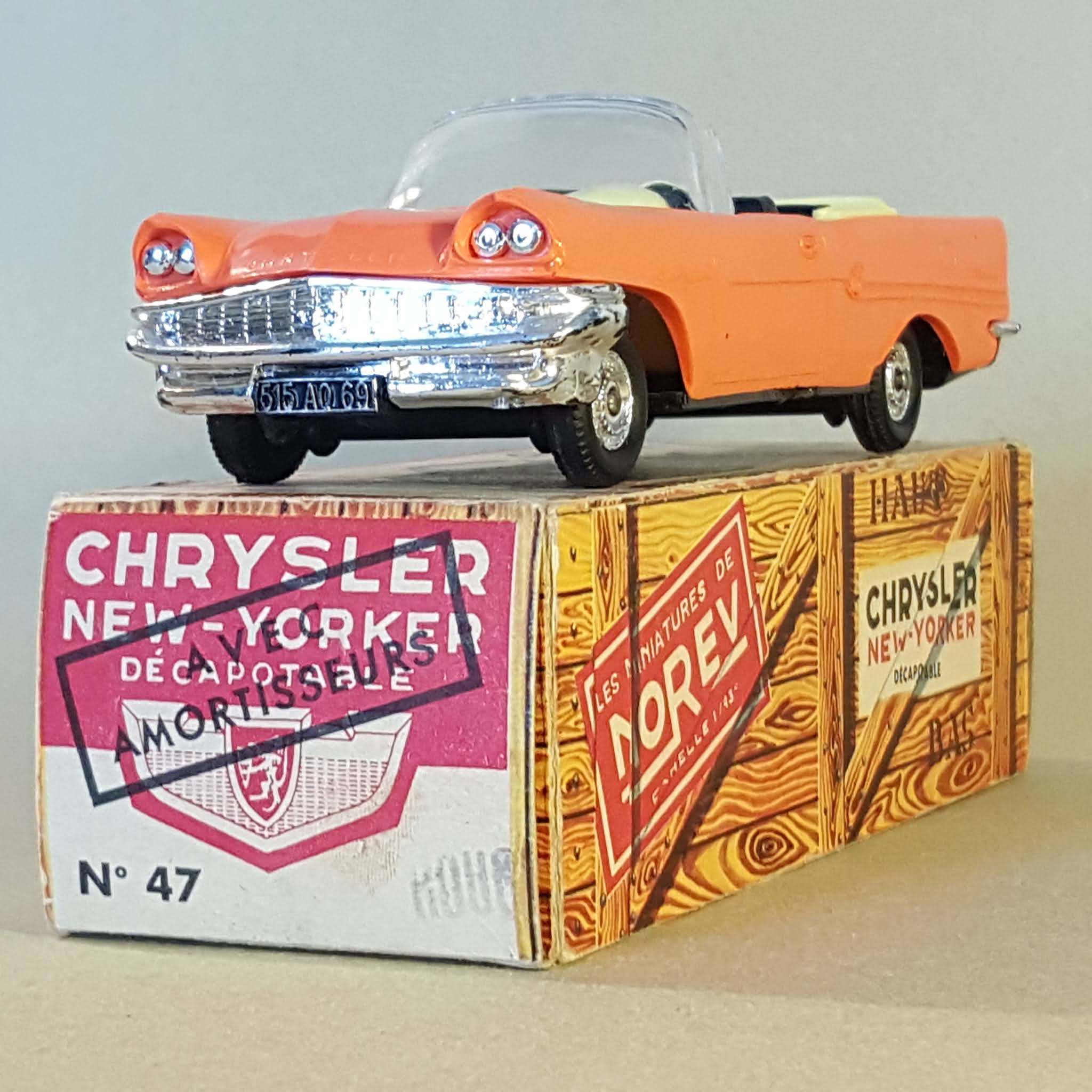 Paire de feux  pour Chrysler New Yorker Norev N° 47 NOR052 
