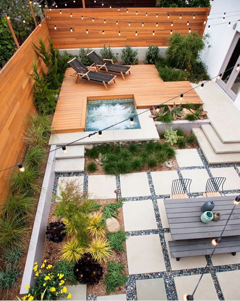 101 planos de casas: Sueña con una piscina en su pequeño patio