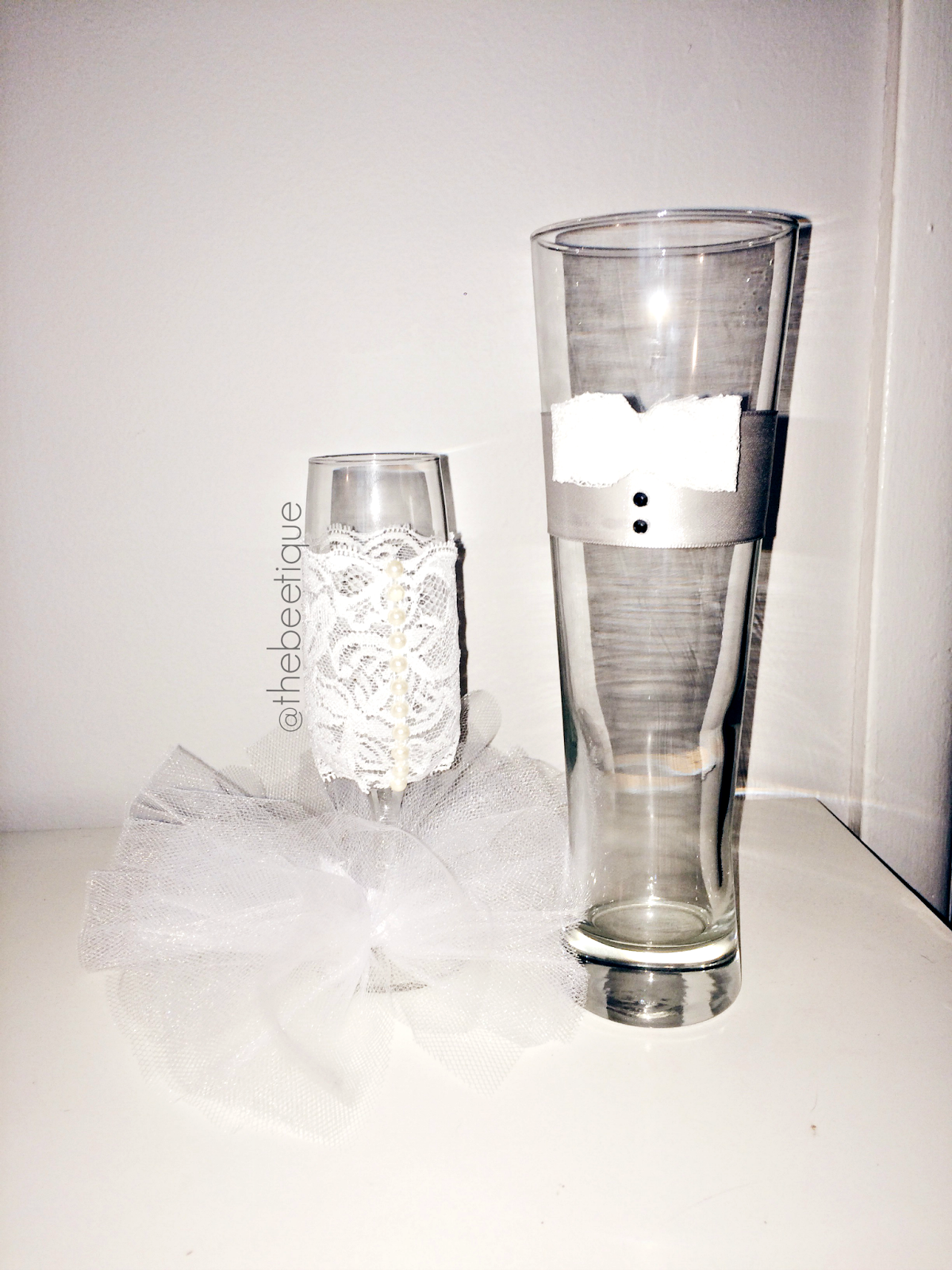 Diy Personalized Wedding Party Glasses The Beetique