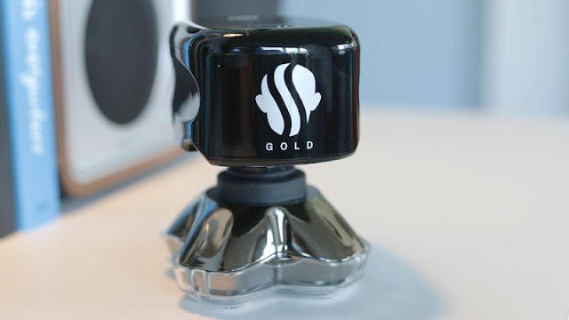 6. Skull Shaver Gold