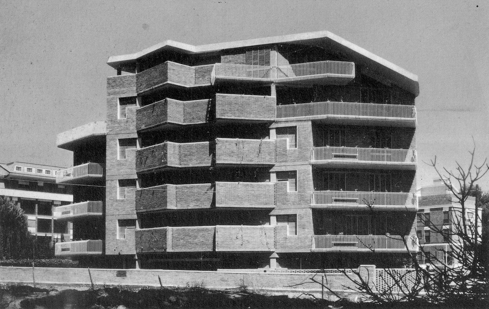 Paradise Backyard Julio Lafuente