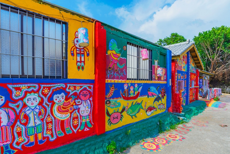A 97-Year-Old Man Saved His Village By Painting Buildings With Colorful Art