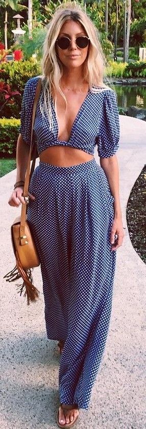 bohemian style addict: crop top + skirt + bag