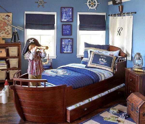 Nautical bedroom decor