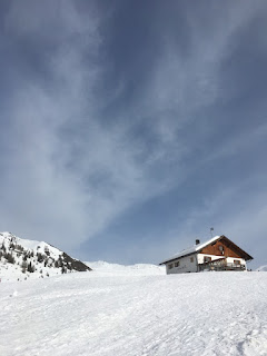 Rifugio Alpe Nemes Hutte in inverno