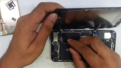  iPhone 7 Plus Disassembly