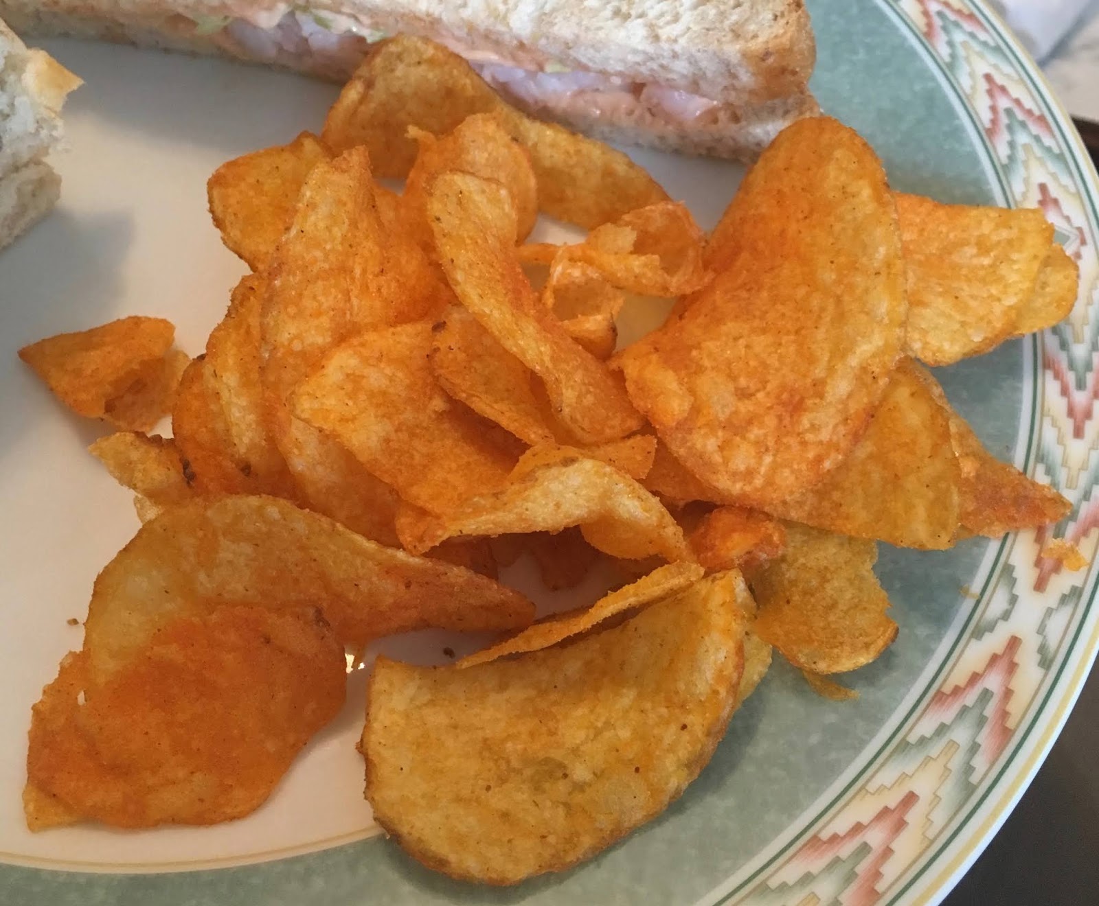 FOODSTUFF FINDS Smiths Paprika Flavour Crisps (PoundLand) By Cinabar