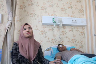 Kisah Cinta Polisi Gagal Tunangan Karena Jaga Demontrasi Kisah Cinta Polisi Gagal Tunangan Karena Jaga Demontrasi