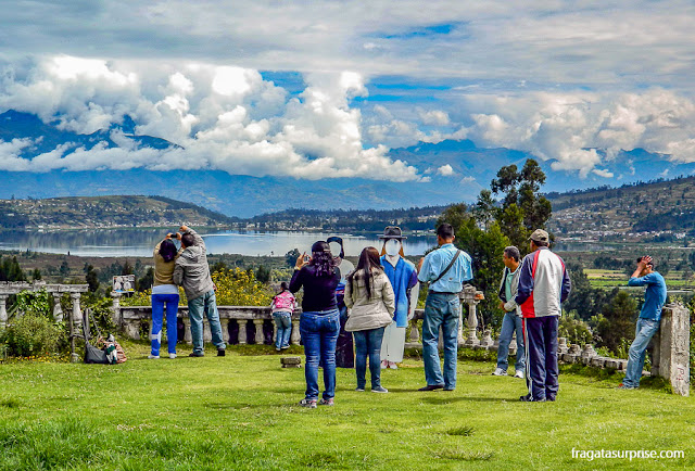 Mirante para o Lago Imbacocha ou Lago San Pablo, Equador