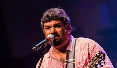 Nonawathi Karakawena Song Lyrics - නොනැවතී කරකැවෙනා ගීතයේ පද පෙළ