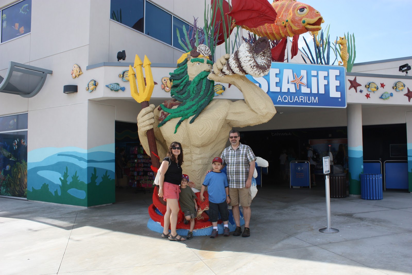 Natalie and the Boys San Diego Part 5 "Sea Life Aquarium"
