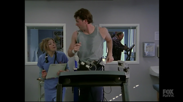 ausCAPS: Scott Foley in Scrubs 1-20 “My Way or the Highway”