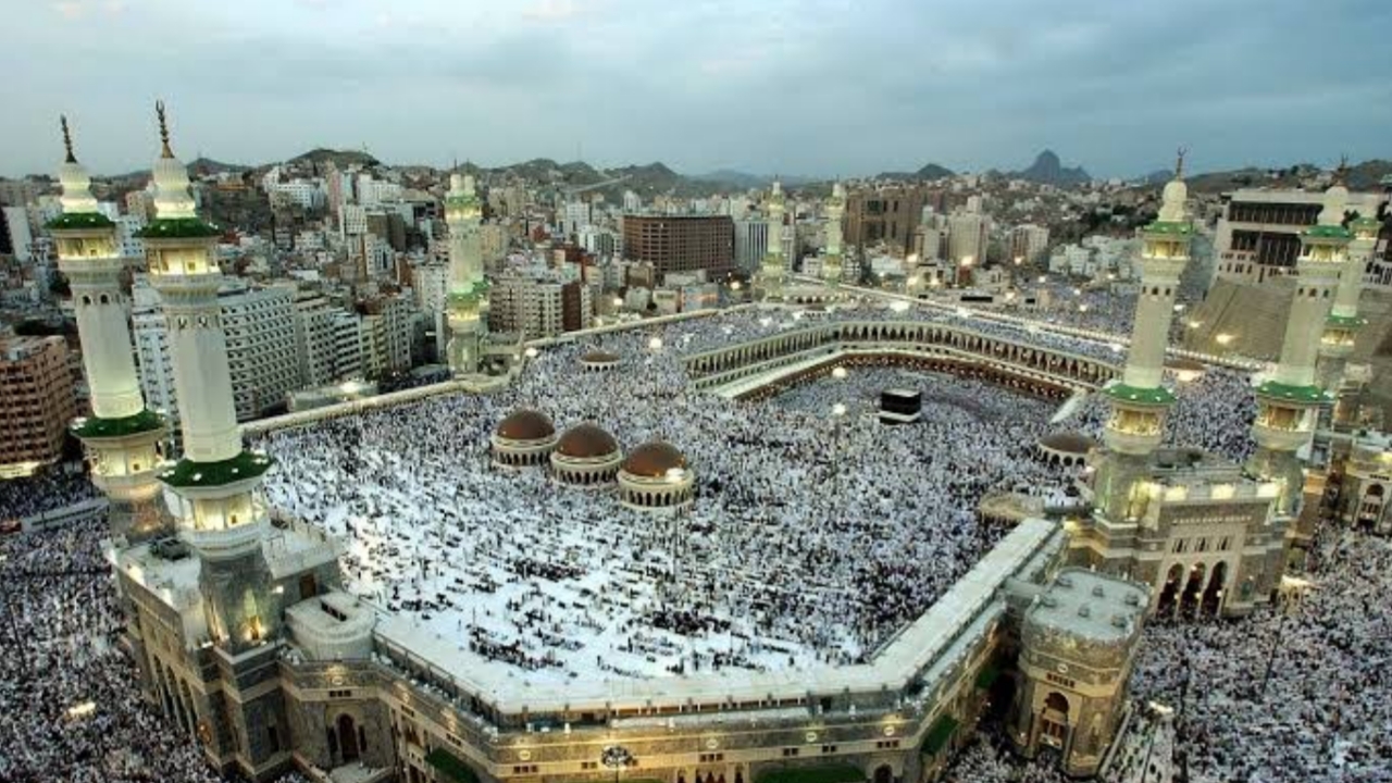 Bolehkah Membayar Denda Pelanggaran Haji dilakukan ditanah Air (Luar