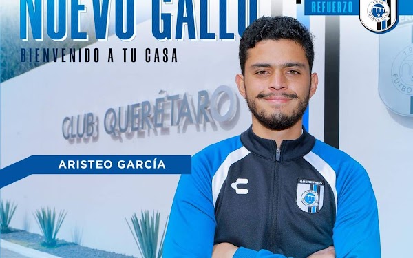 Oficial: Querétaro, firma Aristeo García