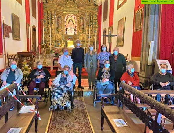 El Hospital de Dolores retoma las salidas de sus pacientes con una visita al Santuario de Las Nieves