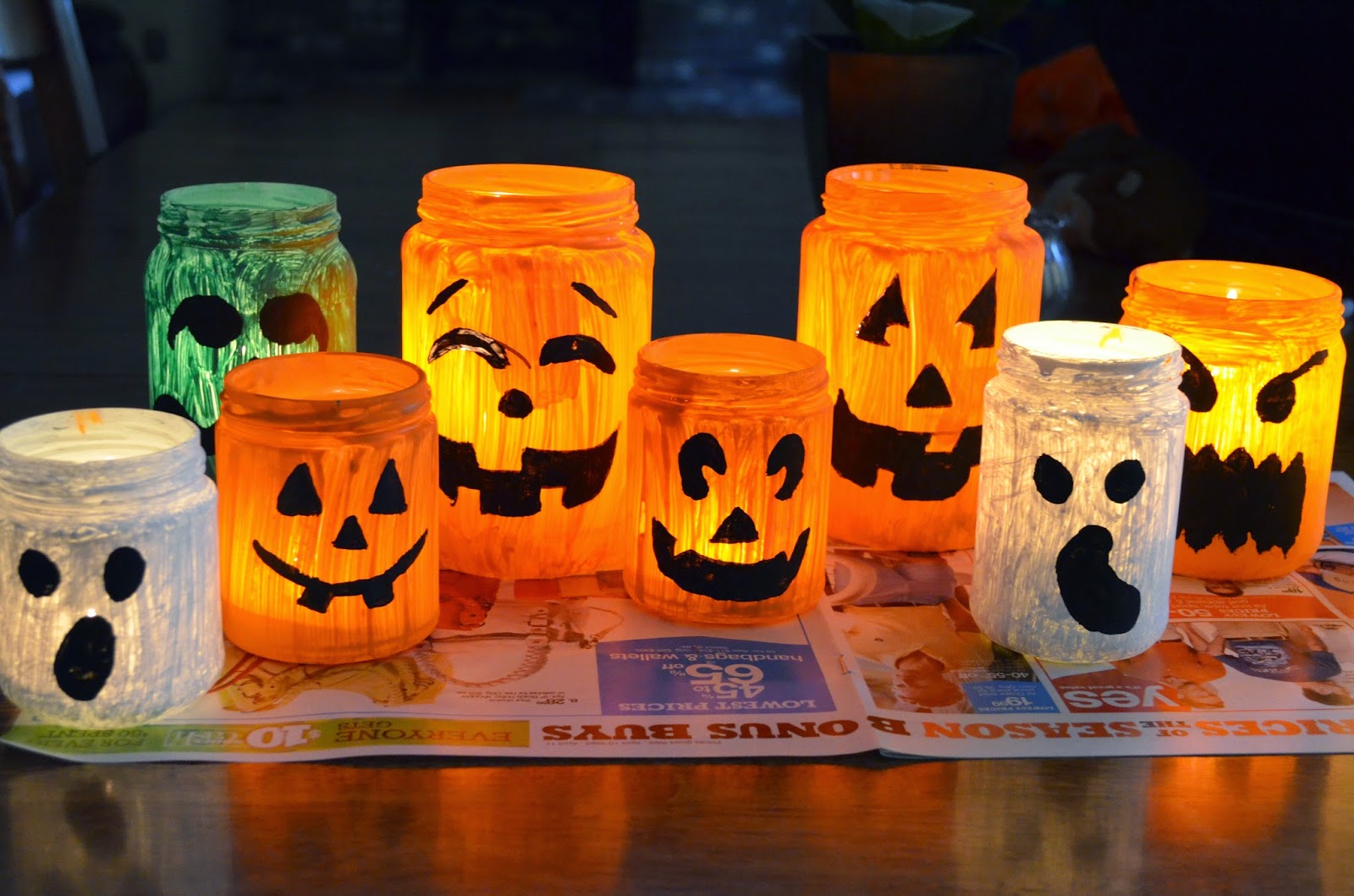 Our Beautiful Mess: Easy Homemade Luminaries for Halloween