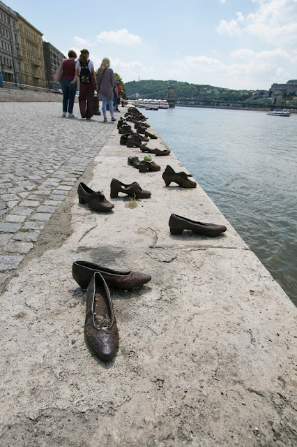 Scarpe sul Danubio-Budapest