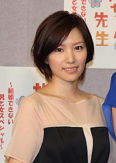 Tokunaga Eri as Anzai Mako