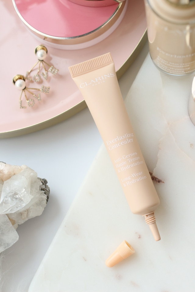 Clarins Everlasting foundation & concealer BeautyLoves