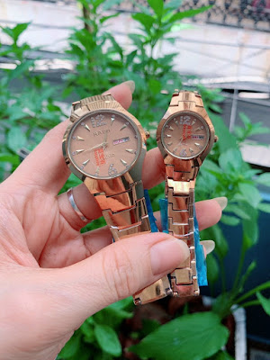 đồng hồ cặp đôi tặng bạn trai