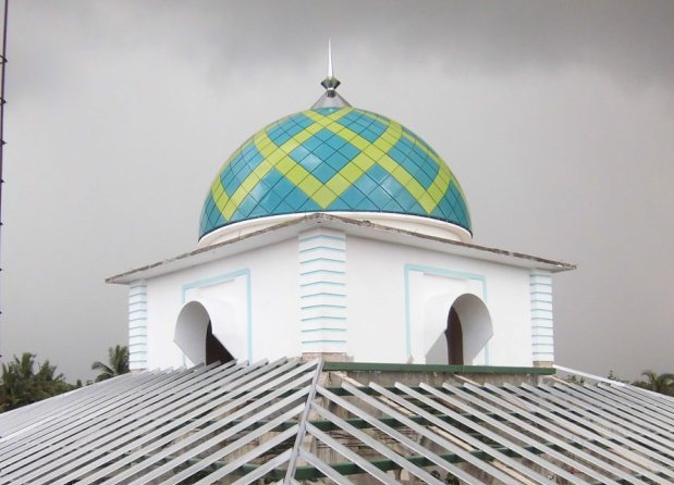 Kubah Masjid  atap  limasan genteng metal baja ringan 
