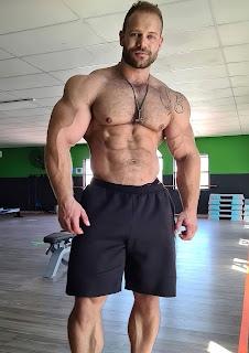Big Furry Muscles Bodybuilder Dads