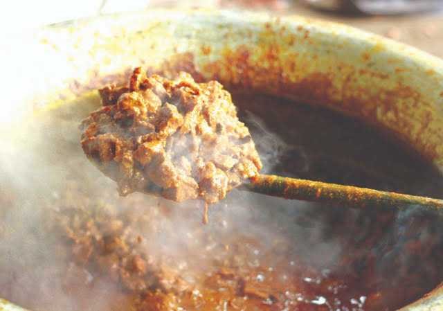 What is mezban? About mezban, Mezbani Restaurants in Chittagong.