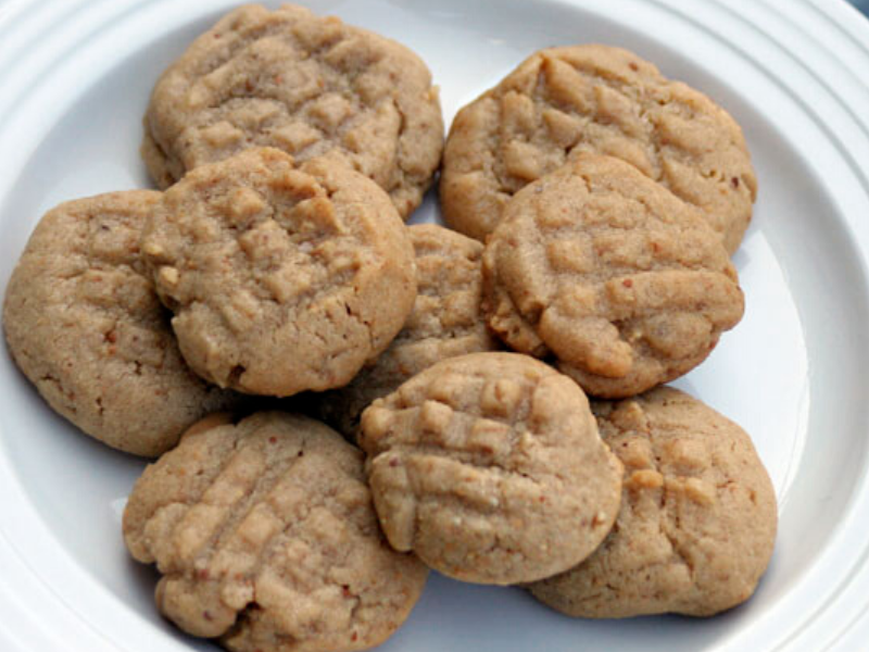 Perfectly Chewy Peanut Butter Cookies