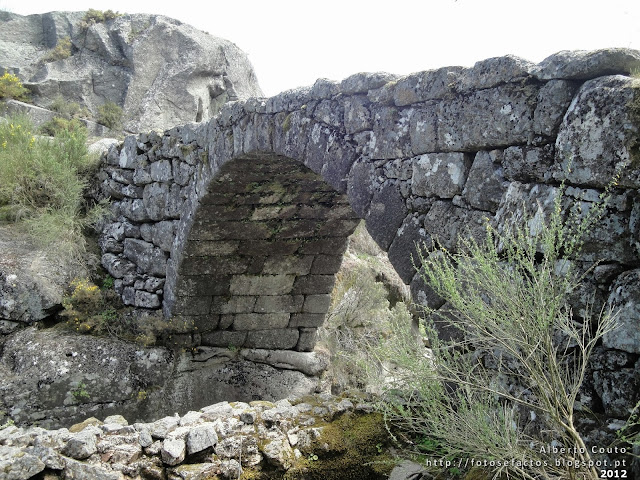 Castro Laboreiro - Ponte Romana-http://fotosefactos.blogspot.com