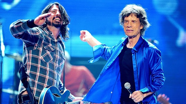 Escuchá la nueva canción de Mick Jagger  junto a Dave Grohl "Eazy Sleazy”