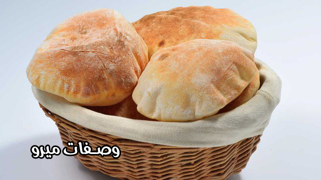 خبز عربى