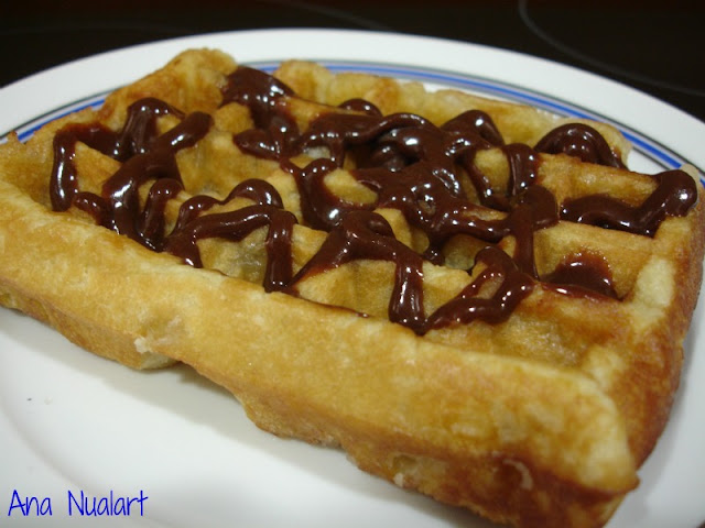  ENSALADILLA RUSA CON TOQUE <strong>PICANTE</strong> / GOFRES CON <strong>CHOCOLATE</strong> 