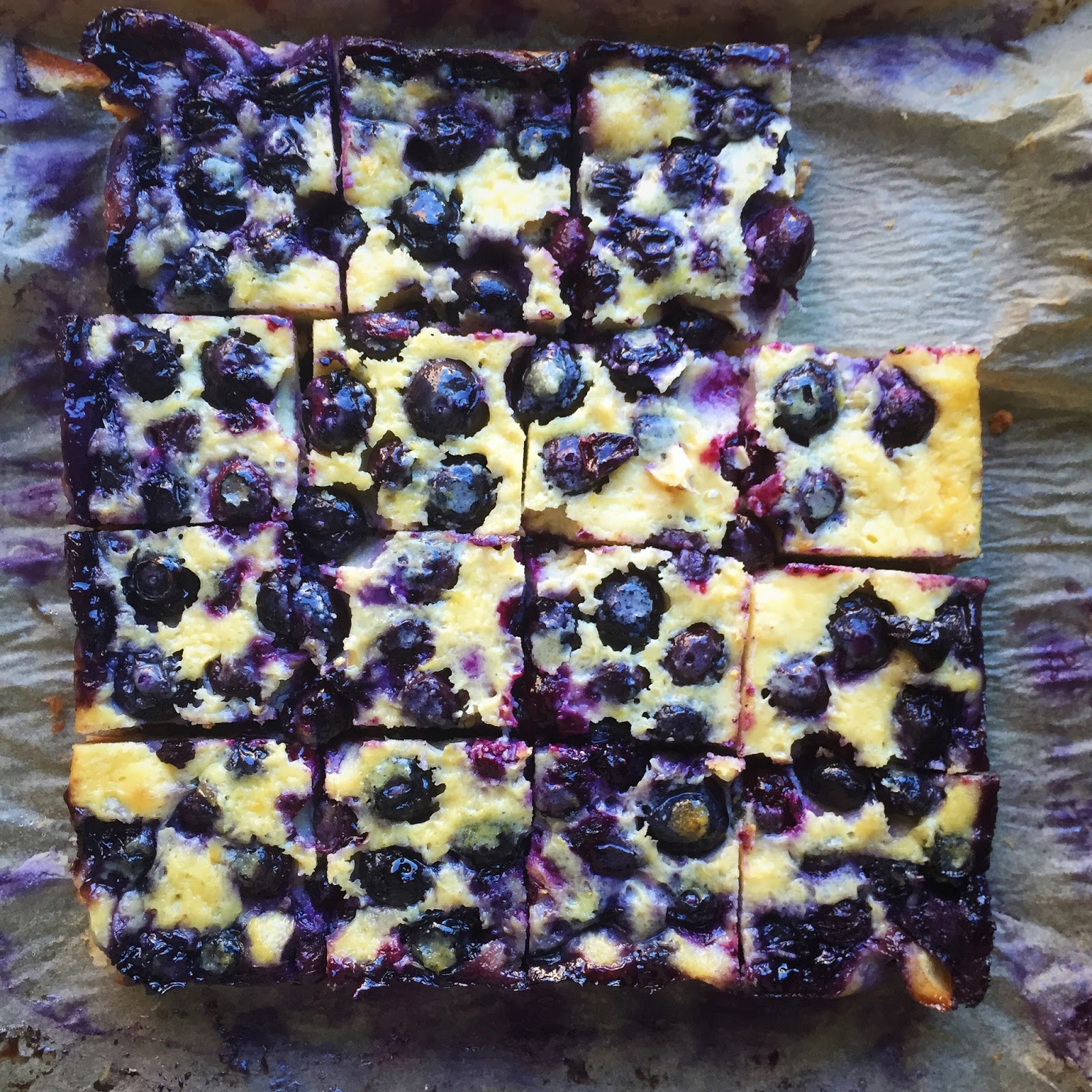 amour fou(d) blueberrybuttermilk pie bars.