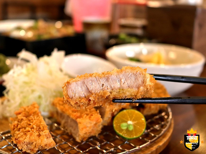 台南,日式家庭料理,酒鶴2代目,炸小里肌定食,醬燒牛定食,夫婦居食屋,老饕私房,台南美食,日式料理,日式串燒,酒鶴2代目夫婦居食屋