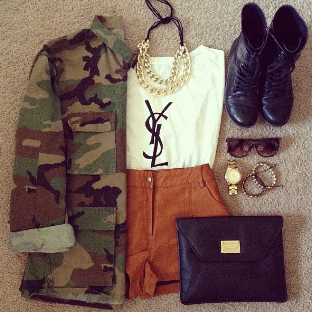 Lushhhious I saw Cady Heron wear army pants and flip flops