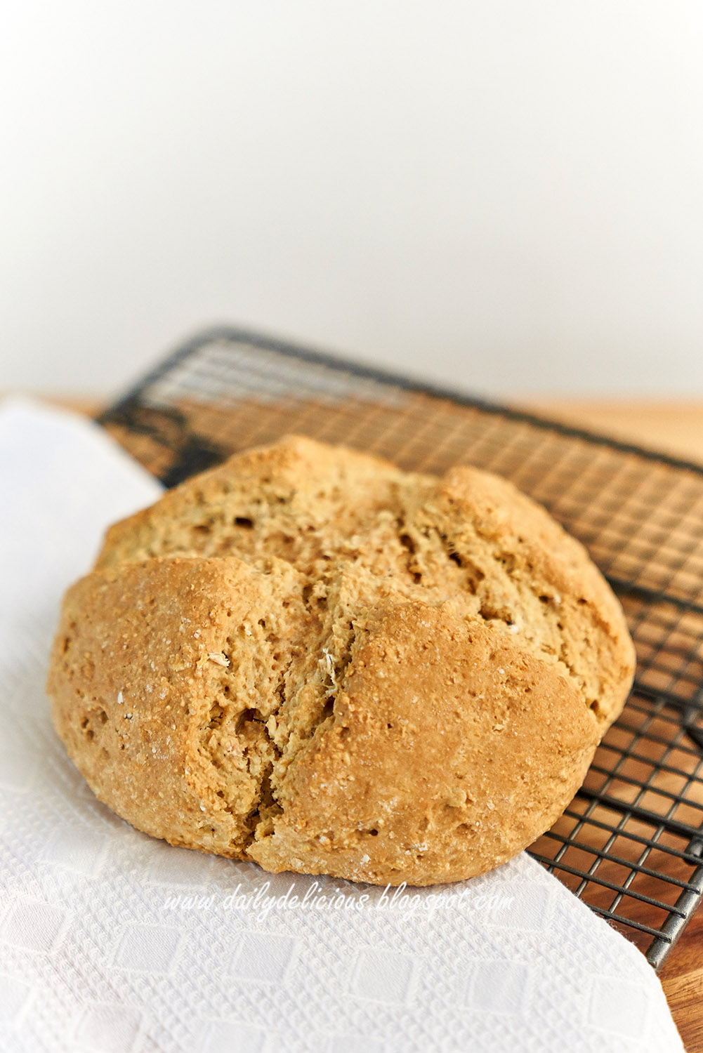 dailydelicious Vegan Oat Soda Bread
