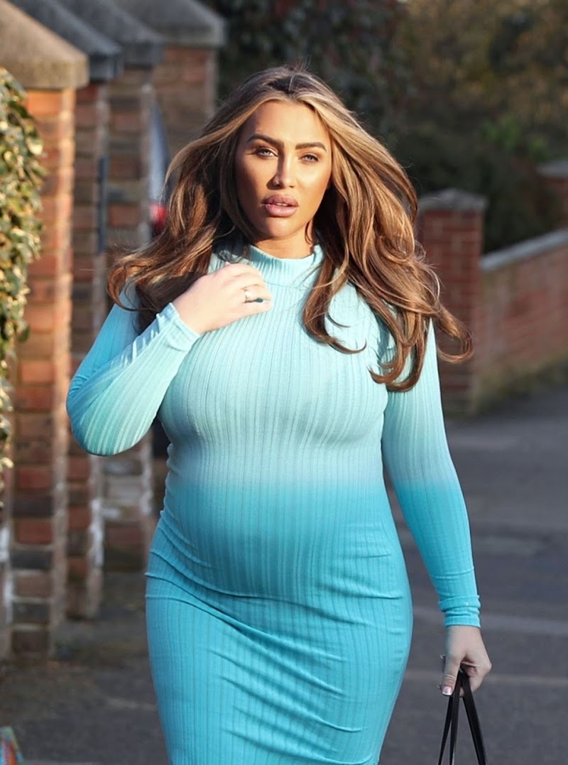 Pregnant Lauren Goodger Spotted Outside  in Essex 18 Apr-2021