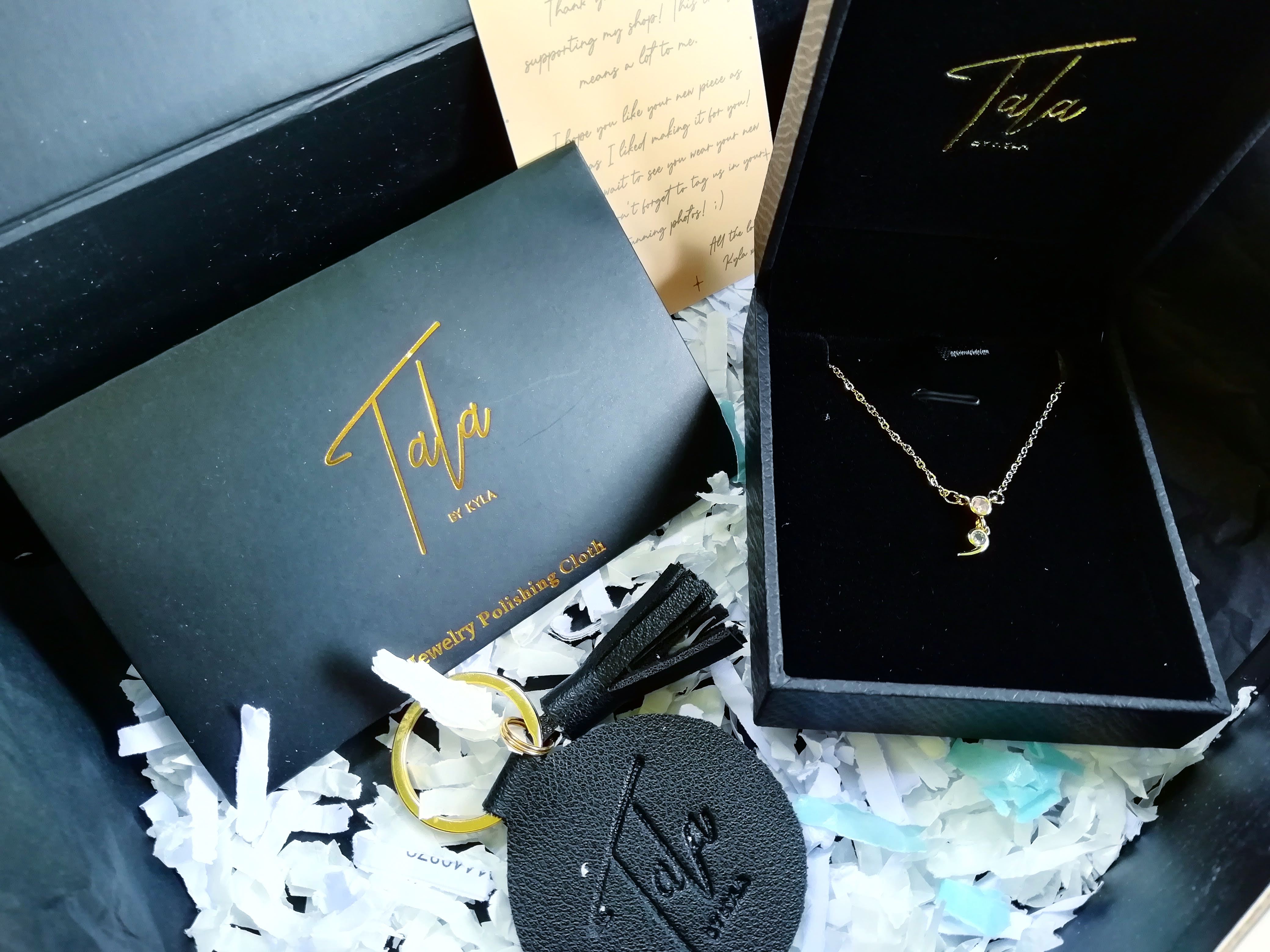 Unboxing Tala by Kyla Hello, Hallimede