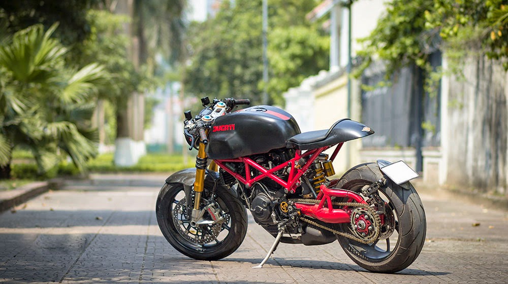 Ducati Monster 1000 - RocketGarage - Cafe Racer Magazine