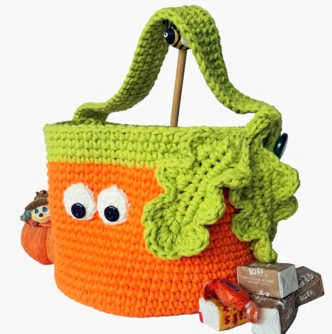 halloween trick or treat basket Crochet pattern, halloween trick or treat basket crochet pattern, halloween trick or treat basket doll, halloween trick or treat basket amigurumi pattern, Amigurumi halloween trick or treat basket, thanksgiving amigurumi halloween trick or treat basket pattern, crochet halloween trick or treat basket doll, thanksgiving Amigurumi halloween trick or treat basket, halloween trick or treat basket toy