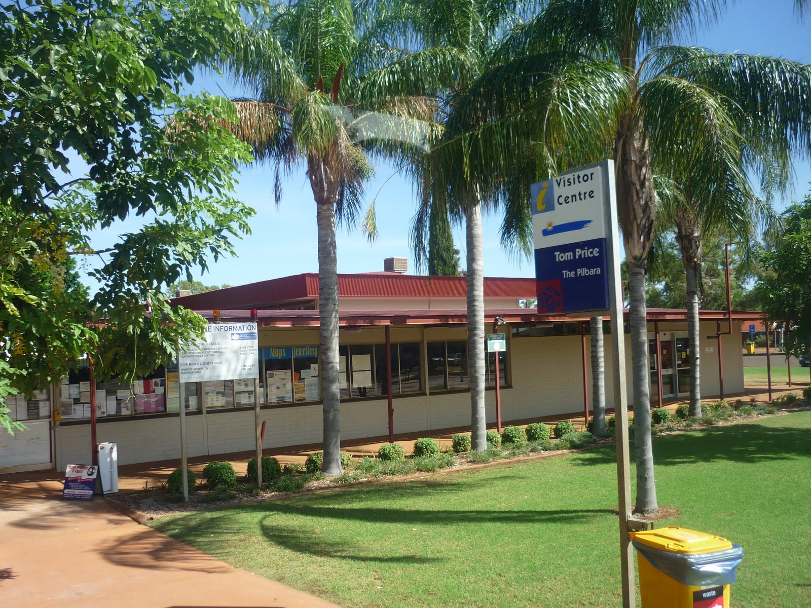 Travels in Oz Day 44 Tom Price 12/4/11