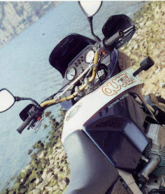 Moto Guzzi Quota 1000 Motorbike