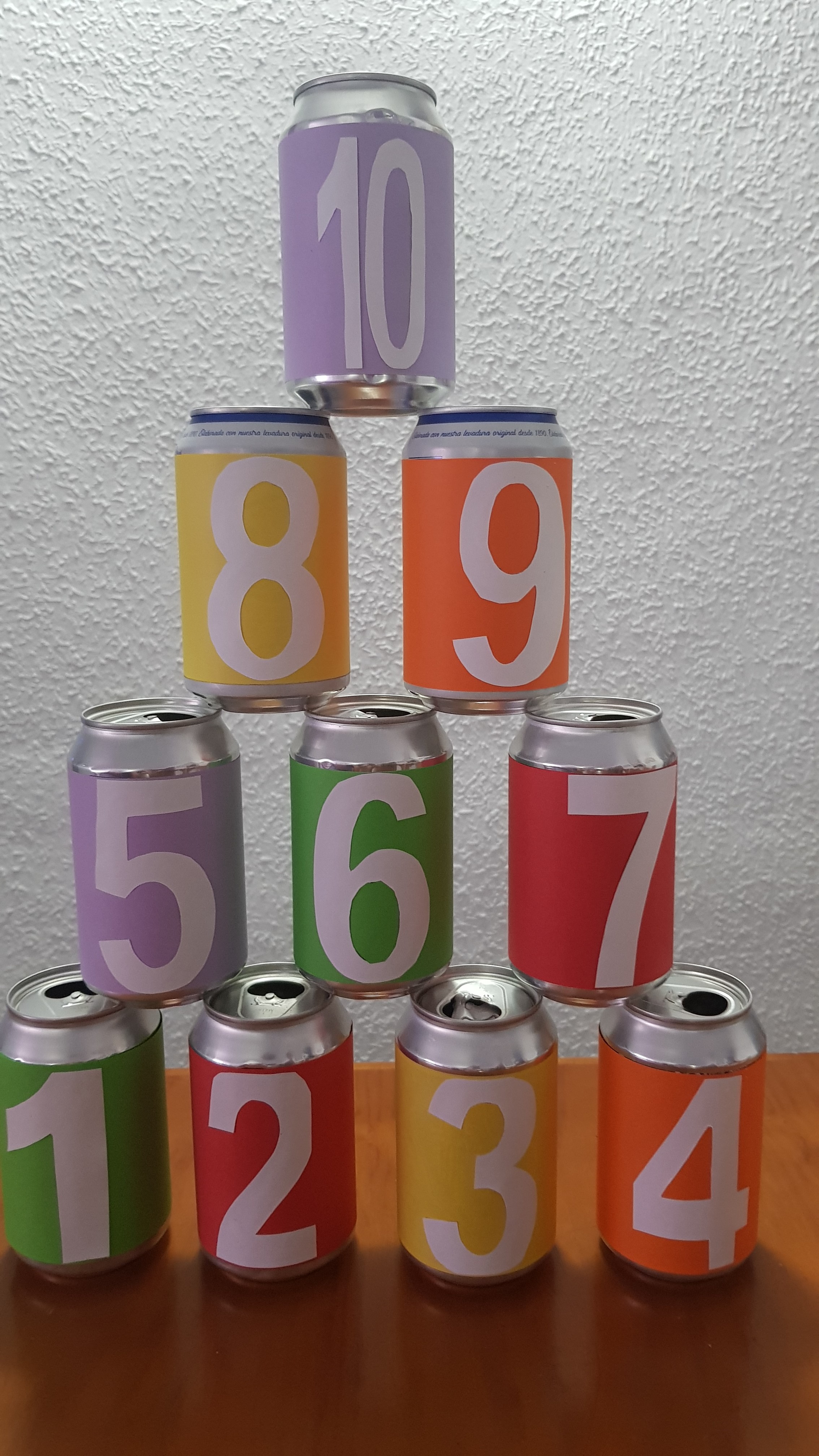 raquelmaestraef 1º CICLO. JUEGOS TRADICIONALES 9 TUMBA LATAS